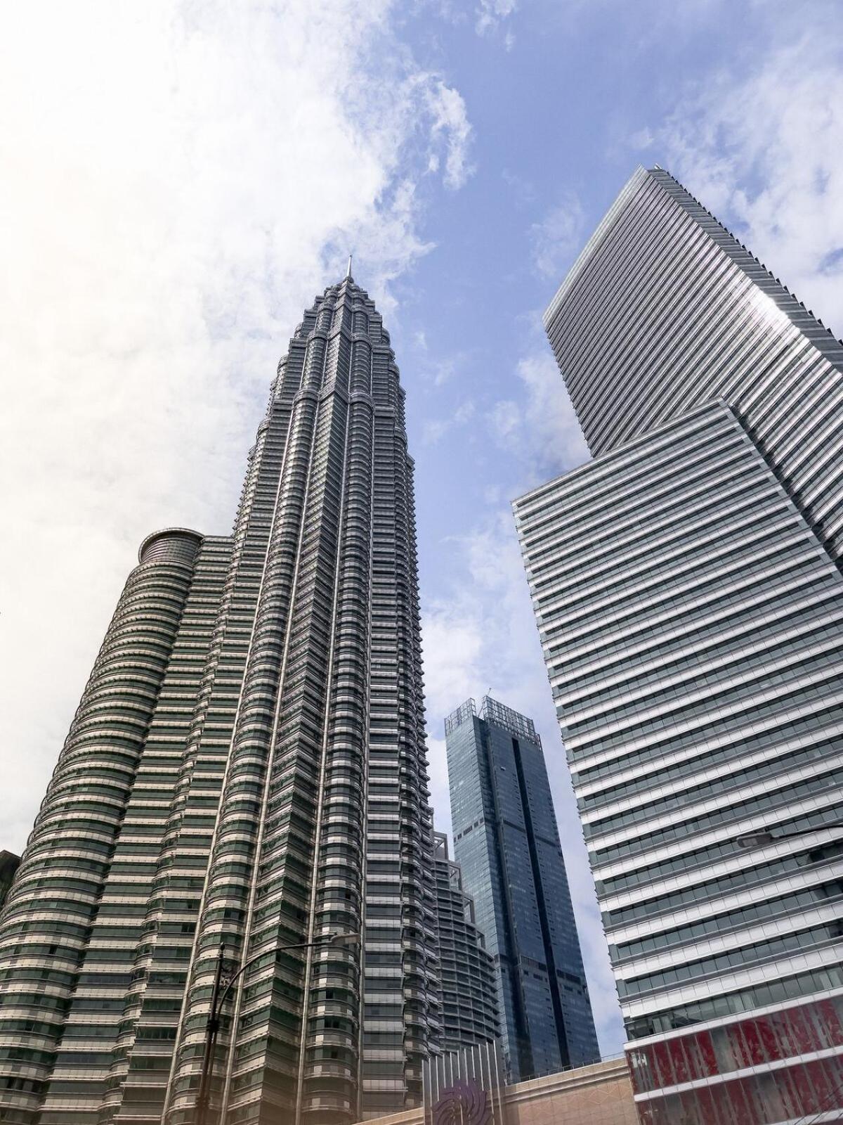 Sky Klcc Premium